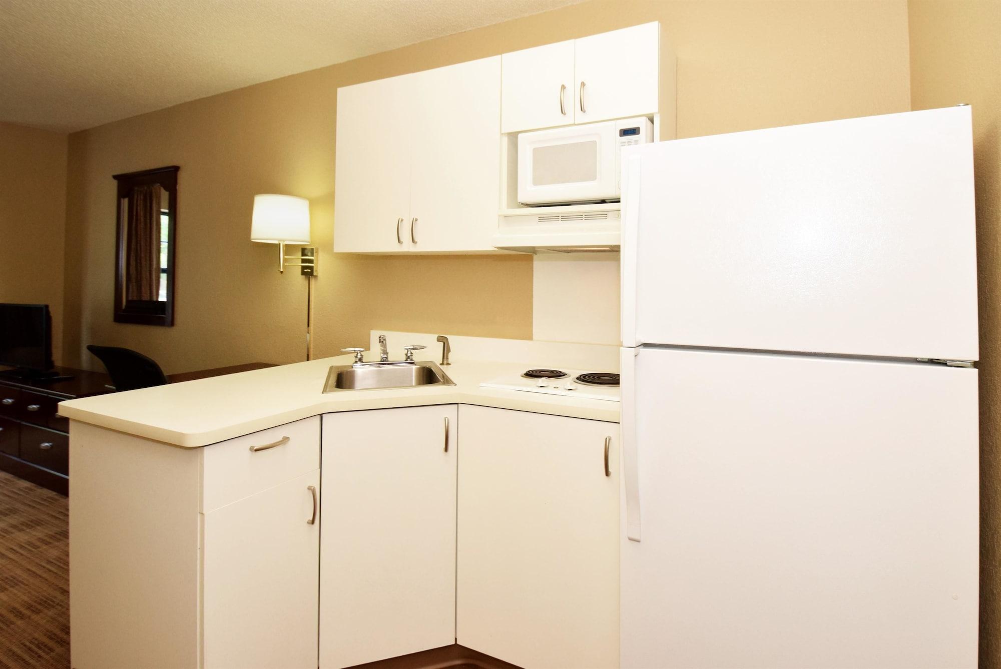 Extended Stay America Suites - Madison - Junction Court Міддлтон Екстер'єр фото