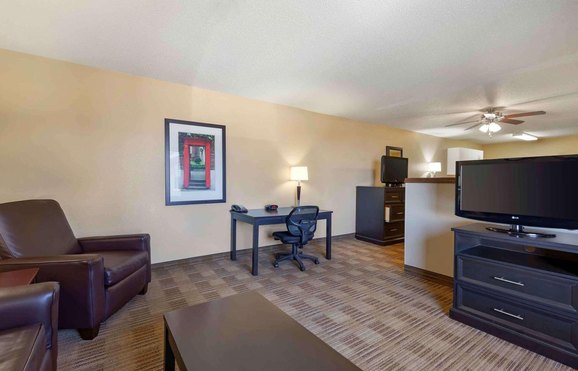 Extended Stay America Suites - Madison - Junction Court Міддлтон Екстер'єр фото