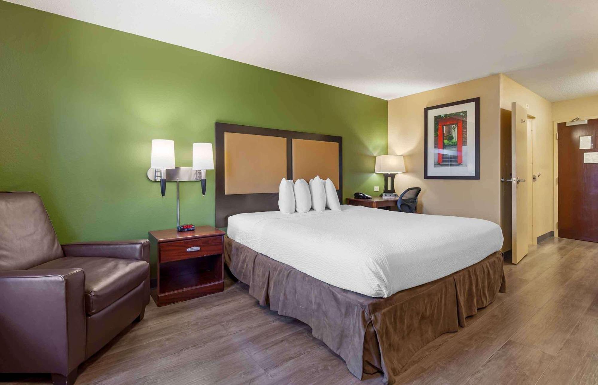 Extended Stay America Suites - Madison - Junction Court Міддлтон Екстер'єр фото