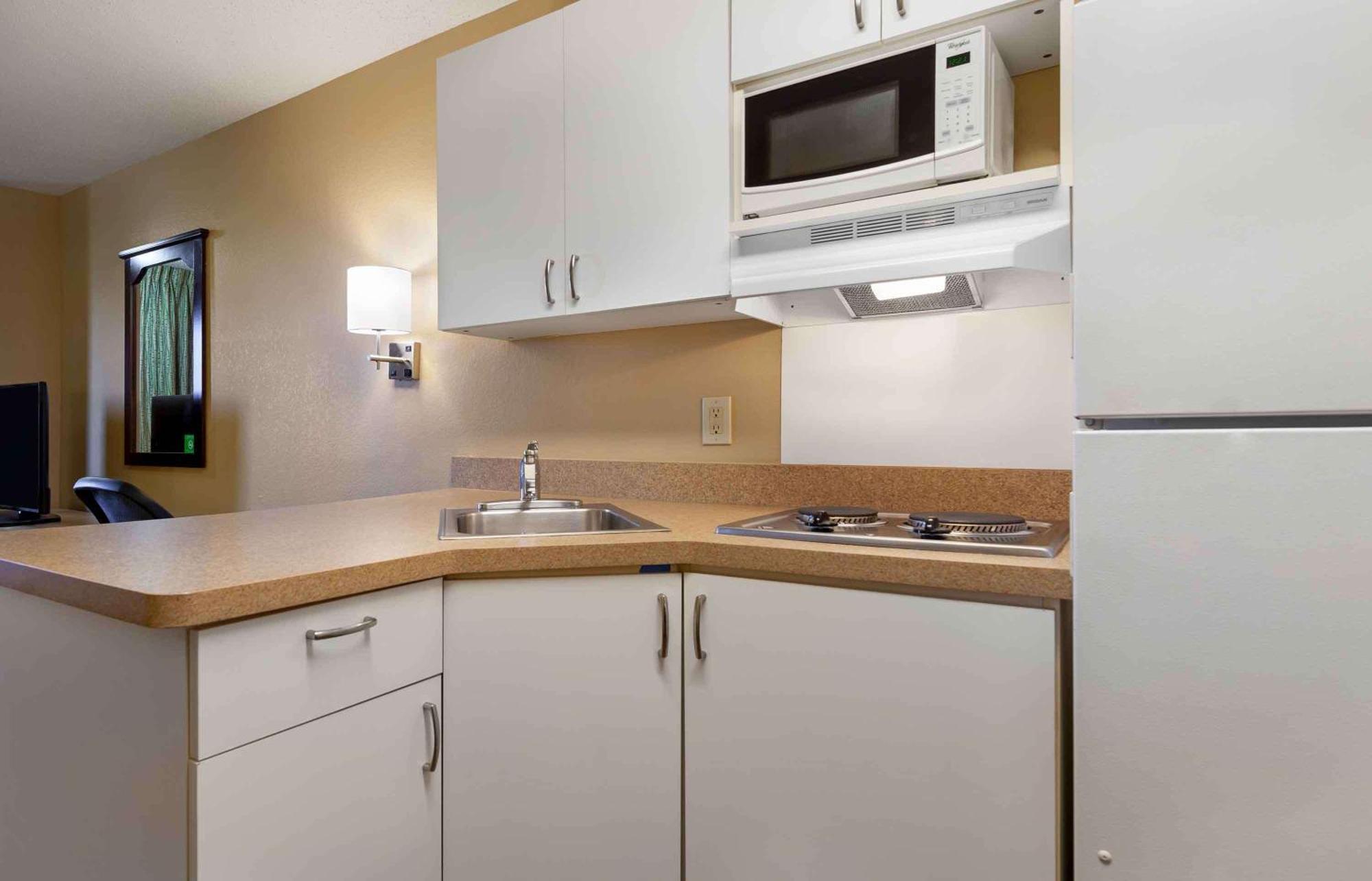 Extended Stay America Suites - Madison - Junction Court Міддлтон Екстер'єр фото