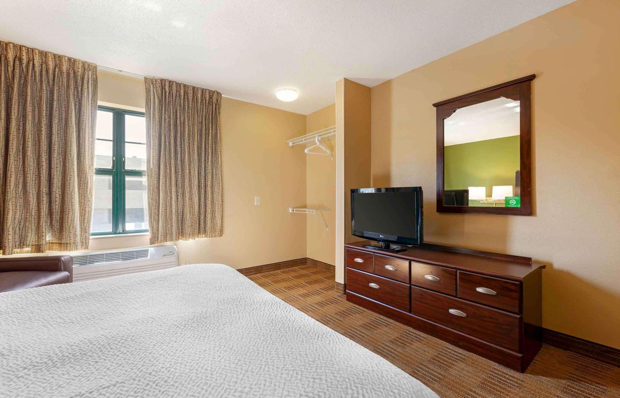 Extended Stay America Suites - Madison - Junction Court Міддлтон Екстер'єр фото