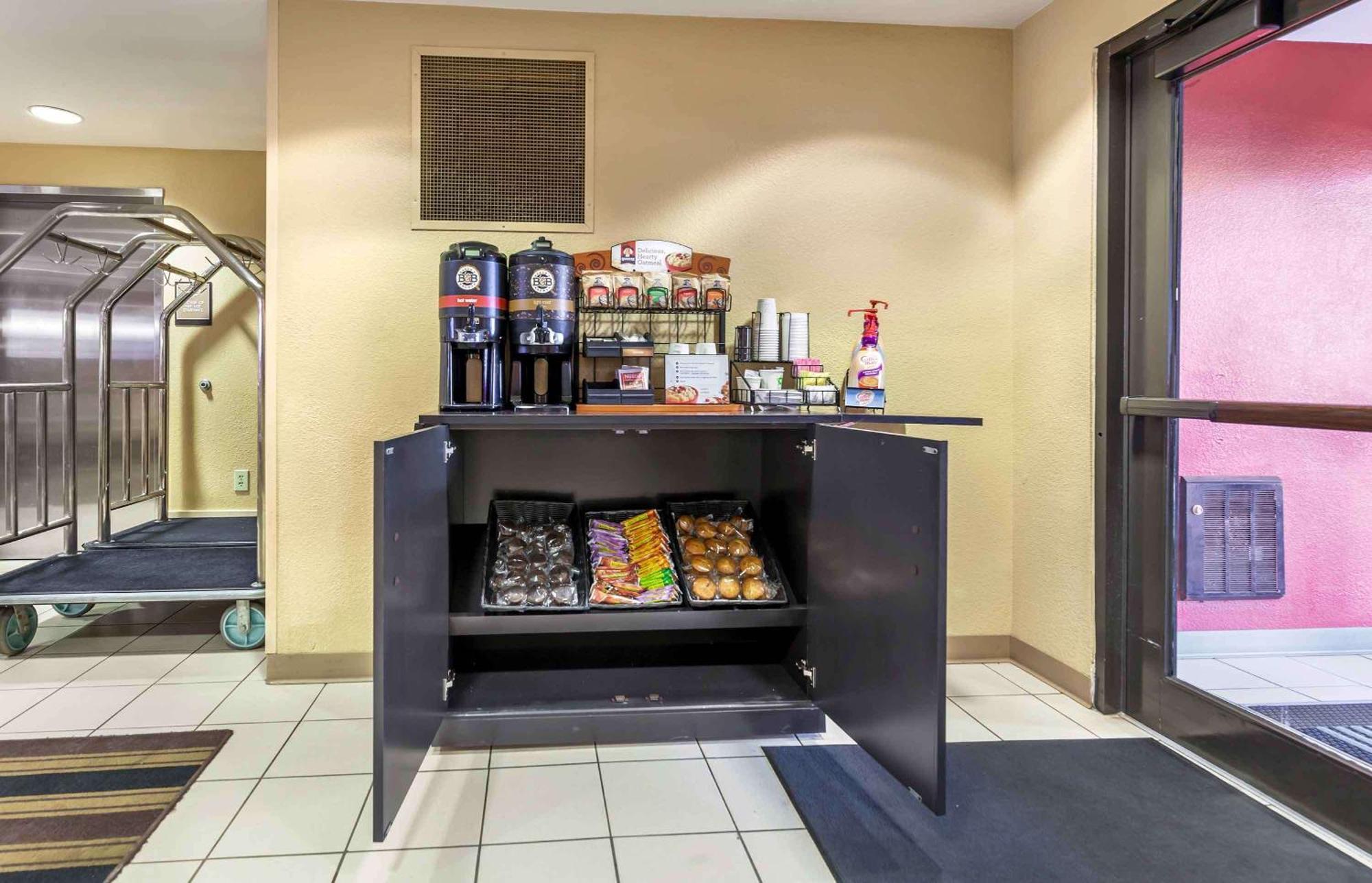 Extended Stay America Suites - Madison - Junction Court Міддлтон Екстер'єр фото
